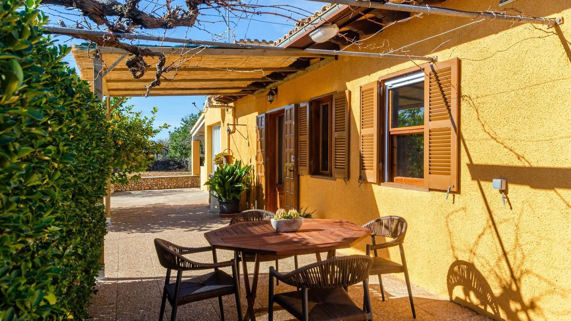 Yourhouse Lemontree Villa Lloseta